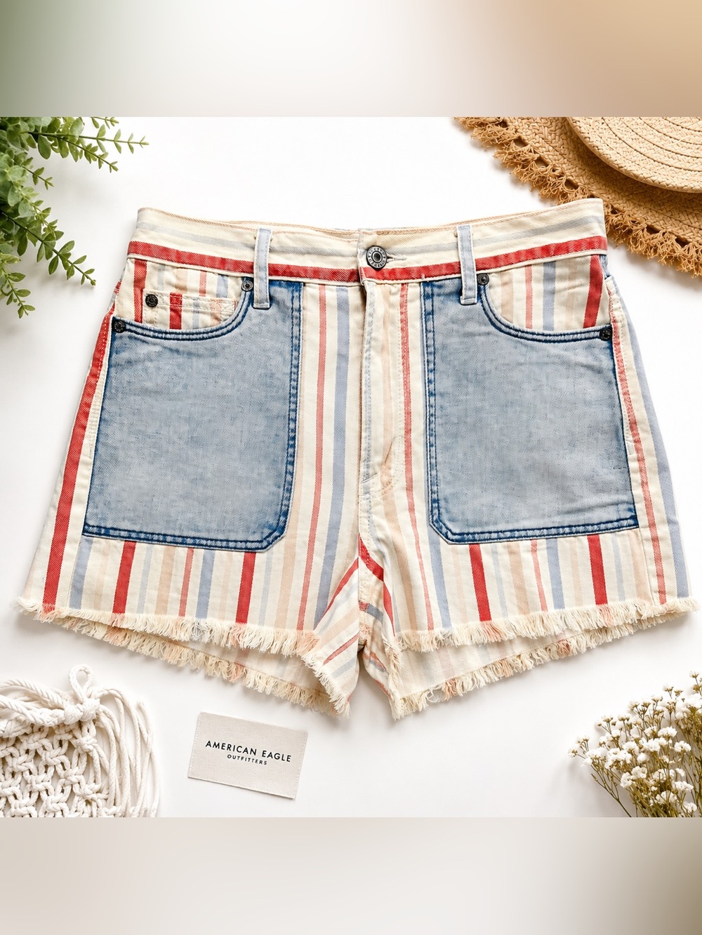 American Eagle Striped Denim Patchwork Cutoff Shorts Women’s Size 8 Festival Y2K
